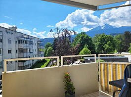 Helle 3-Zimmer-Wohnung mit 2 Balkonen in Hötting-West – Ideal für Singles, Paare oder WGs!