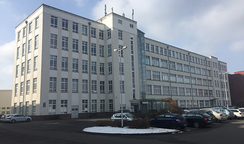Produktions -Lager-u. Bürogebäude ab ca. 1500 qm- 3500 qm