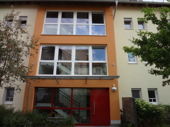 Erdgeschosswohnung mit Garten,EBK,TG in Nürnberg-Herpersdorf