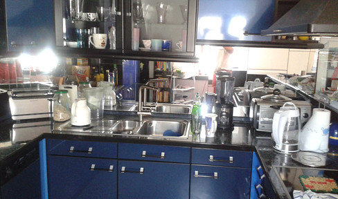 Great terraced house with a luxury jacuzzi (no commission).