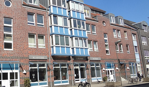 Centrally located, well-maintained 3-bedroom apartment in Ahrensburg