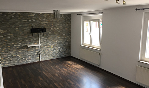 Helle & Schöne 4 Zi. Whg. in ruhiger, zentrale Lage - Stuttgart Zuffenhausen