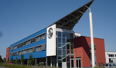 Attractive office and warehouse spaces for rent.