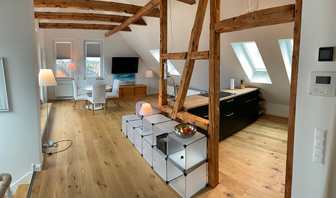 From September 2025: Stylish living loft with balcony - ideal for 1 to 2 people