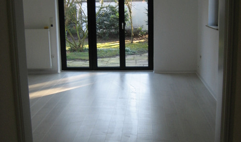 Quiet single apartment in top location of DU-Rheinhausen (at Volkspark) mainly for commuters!