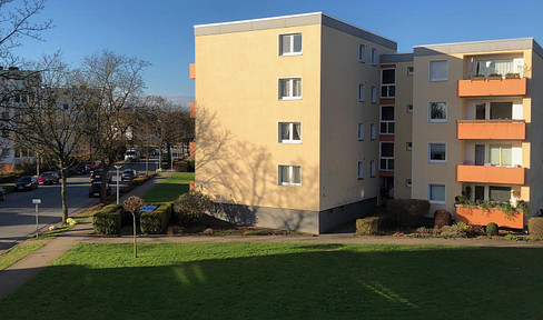 helle, moderne 3-Zimmer-Wohnung mit Balkon und Blick über die Dächer Hamelns