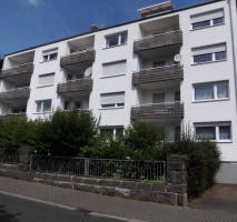 Schöne, renovierte 3 - Zimmerwohnung in ruhigem Haus, nähe Stadtmitte