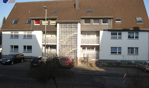 Lüdenscheid-Gevelndorf:  Freundliche 3-Zimmer-Wohnung mit Balkon im Dachgeschoss