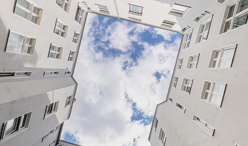 Provisionsfreie Wohnung im Altbau mit Terrasse und Gartenbereich