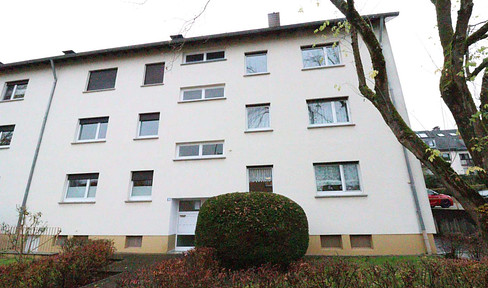 WRS Immobilien - FFM-Oberrad - 3 Zimmer Wohnung mit EBK und großem Balkon