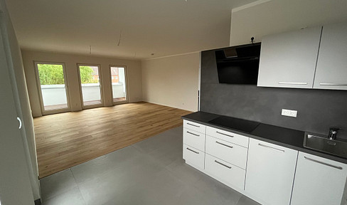 3-room penthouse with roof terrace
and elevator E R S T B E Z U G
