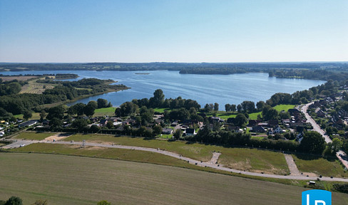 Living on Lake Dobersdorf:
622 m² building plot on the outskirts of Tökendorf, GST - 02