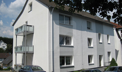 Halver-Oberbrügge: Attraktive 3-Zimmer-Wohnung über zwei Etagen
