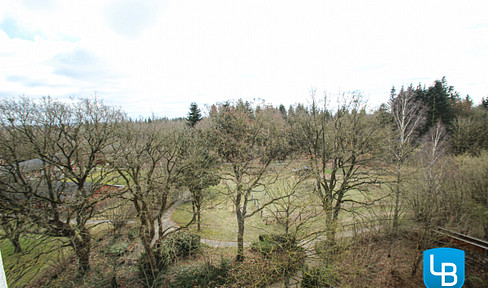 "Parkwohnanlage Wilhelmshöhe"
High-quality 3-room apartment with a fantastic view over Eutin is looking for new tenants