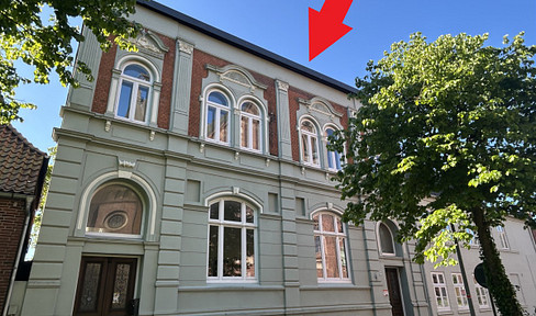 Solid 2-room apartment directly in Marne!