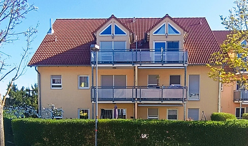 Living in the Südstadt!
4 1/2 rooms on the ground floor + covered terrace, garage, STP, garden use