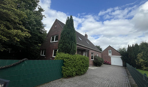 Detached house with garage and secluded garden!