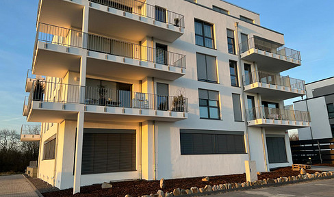 Exklusive Wohnung stadtnah im Hafenquartier Graf Bismark mit Balkon am Yachthafen & Kanal (2.5)