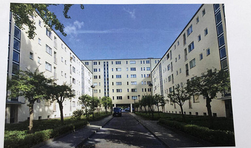 2-room apartment on Kurfürstendamm.