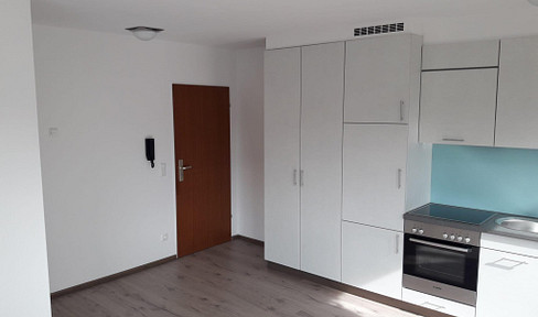 2 Zimmerwohnung - zentral und ruhig gelegen - ca. 36 m², teilmöbliert