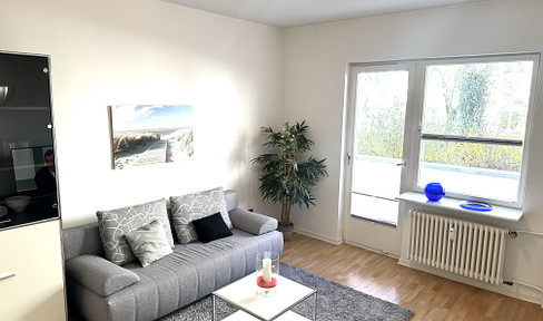 Schönes Apartment mit Balkon in ruhiger Lage