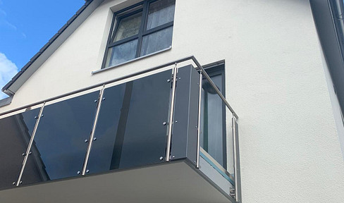 NEUBAU - 1OG - Maisonettewohnung „Luisa“ - möblierte 2 Zimmer mit Balkon, groß, hell in Wü/Lengfeld