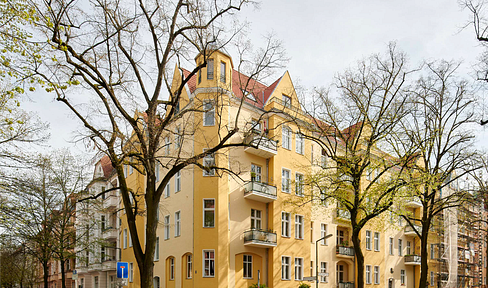 Helle 5-Zimmer-Wohnung, zwei Bäder, Wohnküche - tolle Lage