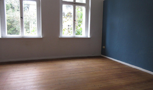 3-room apartment in an old building in the city center of Greifswald for rent