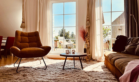 Wonderful bright terrace apartment at the forest 15 min in Cologne for short or long term rent.