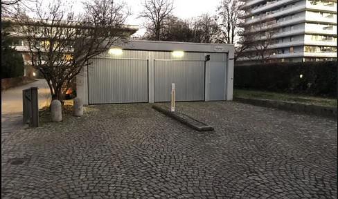 Double garage (not a duplex) located in an underground parking garage.