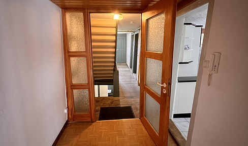 Beautiful apartment in a listed building. Suitable.