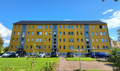 Topsanierte 3-Raum-Wohnung mit Balkon und sehr schöner Einbauküche