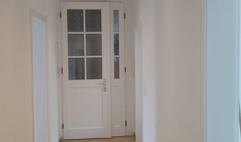 Core renovated, spacious and bright 4-room apartment