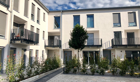 2 ZKB - Exklusive, barrierefreie Wohnung in Seeheim inkl. 2 Stellplätze