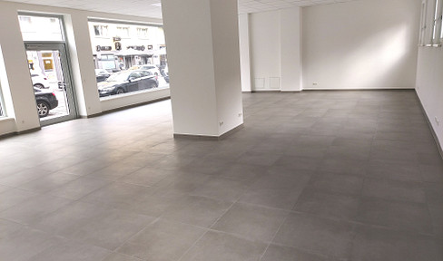 Große Gewerbefläche mit vielfältigen Nutzungsmöglichk. + große Schaufenster