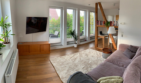 Stylish 2-room apartment on the mezzanine floor - furnished to a high standard