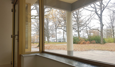 Nice office space in the market square | An opportunity to downsize!