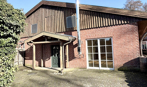 Schöne Doppelhaushälfte im Landhausstil, in ruhiger Lage!