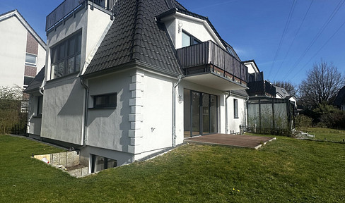 Wohnen mit Stil im Volksdorfer Weg – Charmante Gartenwohnung im Landhausstil