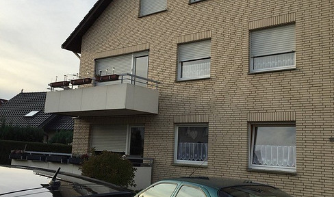 Apartment (attic) with 2.5 rooms and a kitchen (75m²) in a quiet location in Bad Salzuflen/Schötmar.