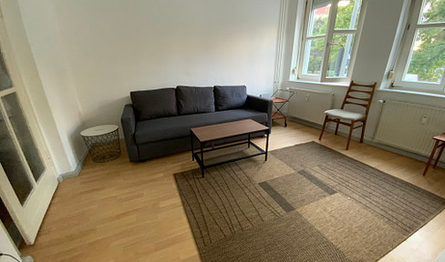Beautiful furnished apartment + top location (near Boxhagener Platz) = Internet (100 mb) (EN below)