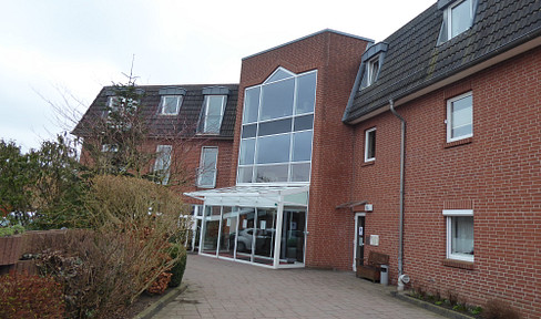 Senior living facility, 24558 Henstedt-Ulzburg. 2 rooms, approximately 40 square meters. Kitchen and bathroom included. Located in the Fürstenhof complex. Assisted living!