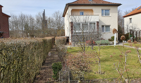 Freistehendes zwei Familienhaus in Lichterfelde, Provisionsfrei