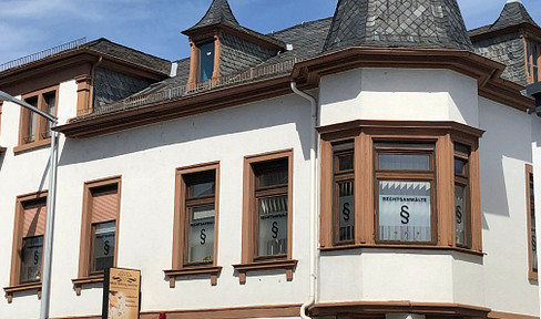 Büro-/ Praxisfläche in 1A Lage von Langenselbold zu vermieten