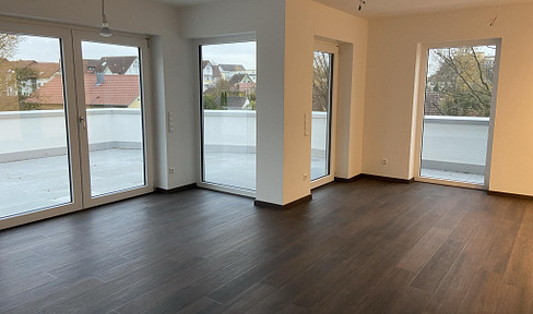 Light-flooded, air-conditioned 3-room penthouse - above the rooftops of Bad Rappenau!