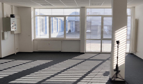 Modernes Büro / Studio in zentraler Lage in Aschaffenburg