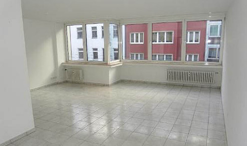 Düsseldorf-Pempelfort, komfortable und helle 2-Zimmer-Whg. 75 m² mit Balkon - provisionsfrei