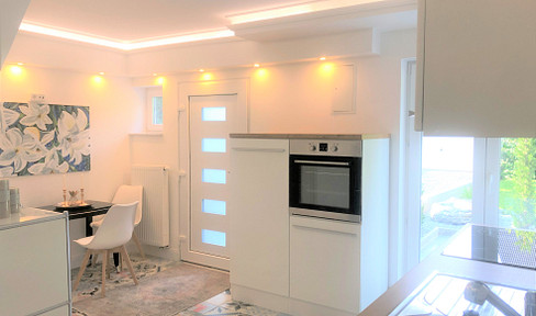 Beautiful 3 room apartment, 2 bathrooms, internet train/bus near city center + terrace and garden Expat