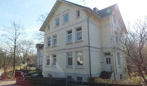 Mezzanine floor in Art Nouveau house directly on Jenischpark with private garden from private owner