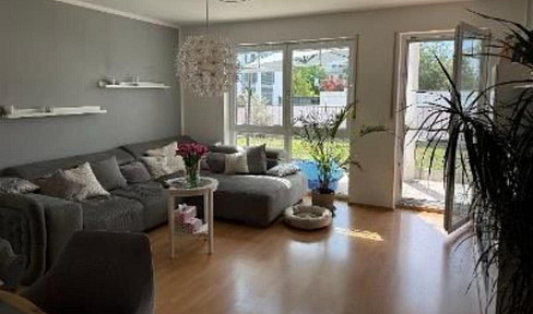Beautiful large 3-room apartment in Rodgau-Jügesheim with small garden